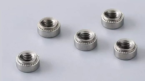 壓鉚螺母、拉鉚螺母、漲鉚螺母，傻傻分不清？