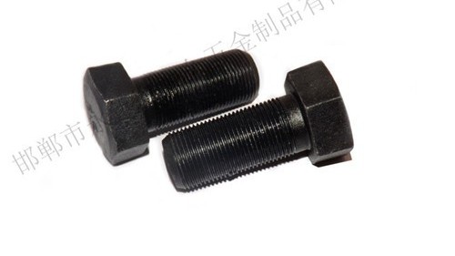 4.8級六角頭螺栓與Q235B六角頭螺栓相比較，